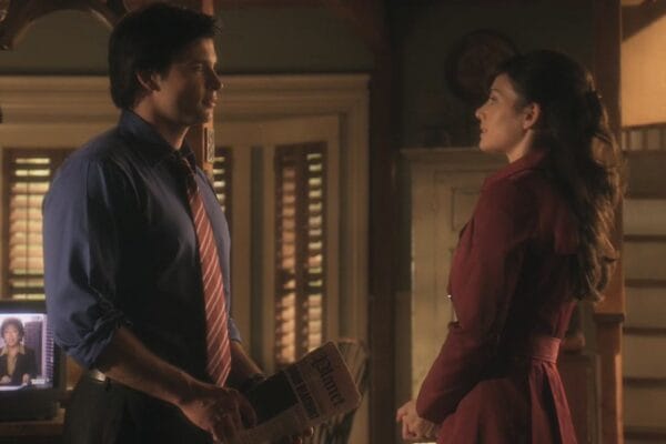Smallville: The Series We Still Can’t Let Go Of, with Many Still Hoping for a Sequel Licence: CC BY 2.0. By Nicole-Scribl Scrabl iNk, Picture source: Fickr Link: https://www.flickr.com/photos/scriblscrablink/8283262000/
